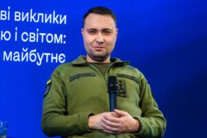 Буданов та Малюк відмовились випускати Єрмака за кордон, – журналіст