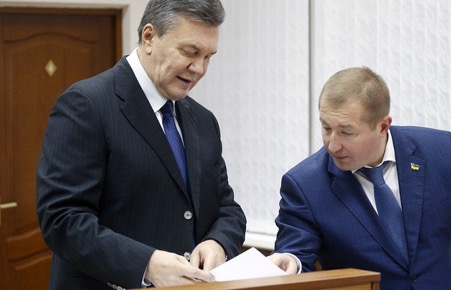 Партнер адвоката Януковича, санкційні справи та гучні фігуранти: кого захищав юрист АО «Авер Лекс» Єніч