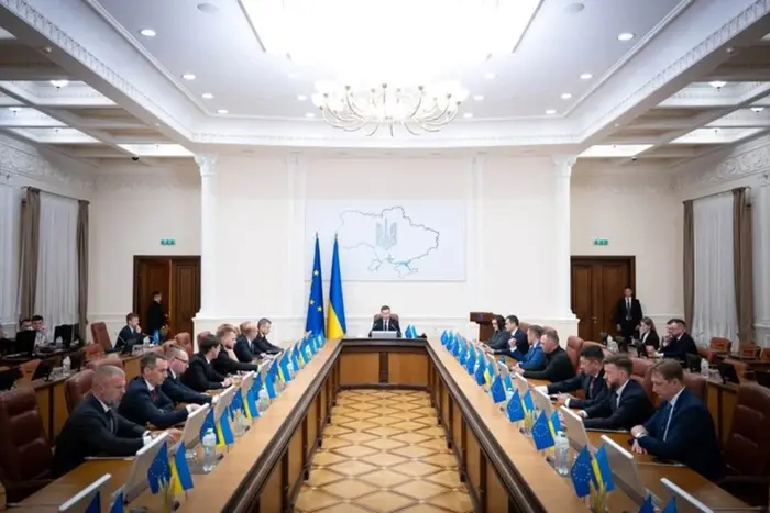 Кабмін провів низку кадрових змін